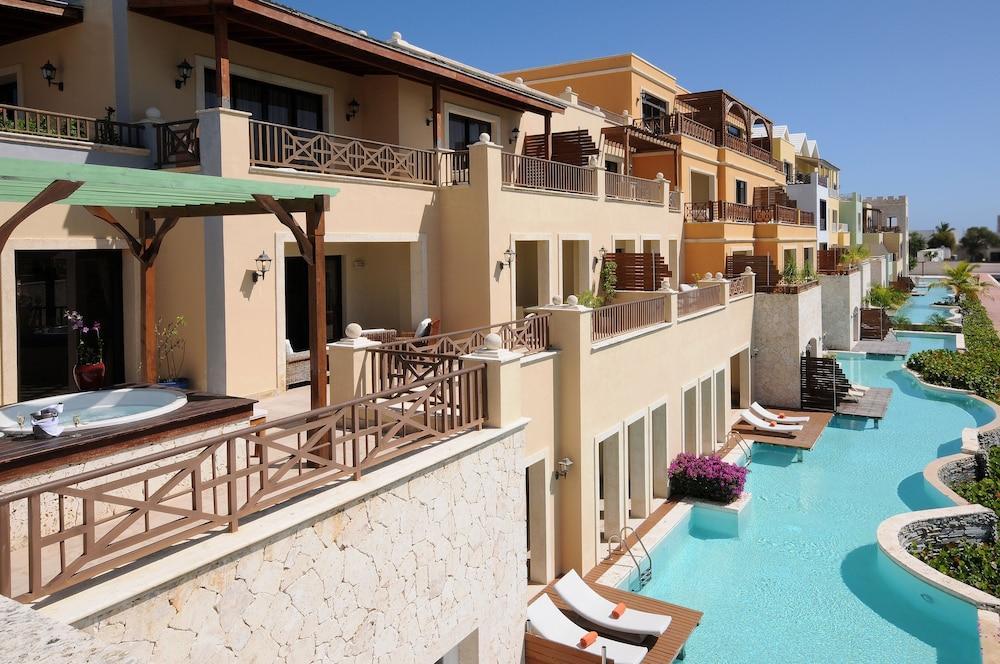 Ancora Cap Cana & Marina Suites Resort بونتا كانا المظهر الخارجي الصورة